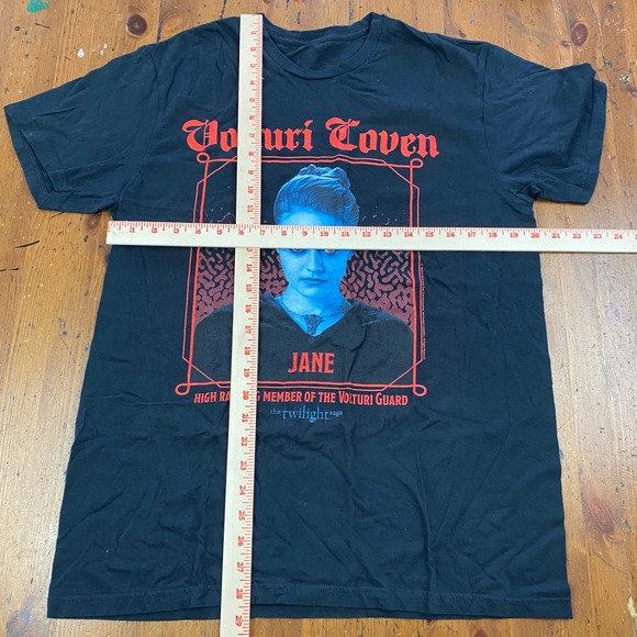 Twilight Volturi Coven Jane High Ranking Member of the Guard Men's L T Shirt - Picture 5 of 7